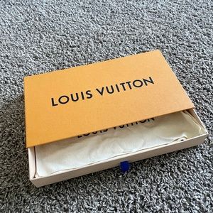 LV Box & Dustbag